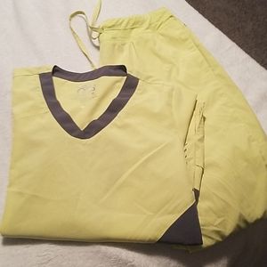 Scrubs - Stretch Yellow & Gray